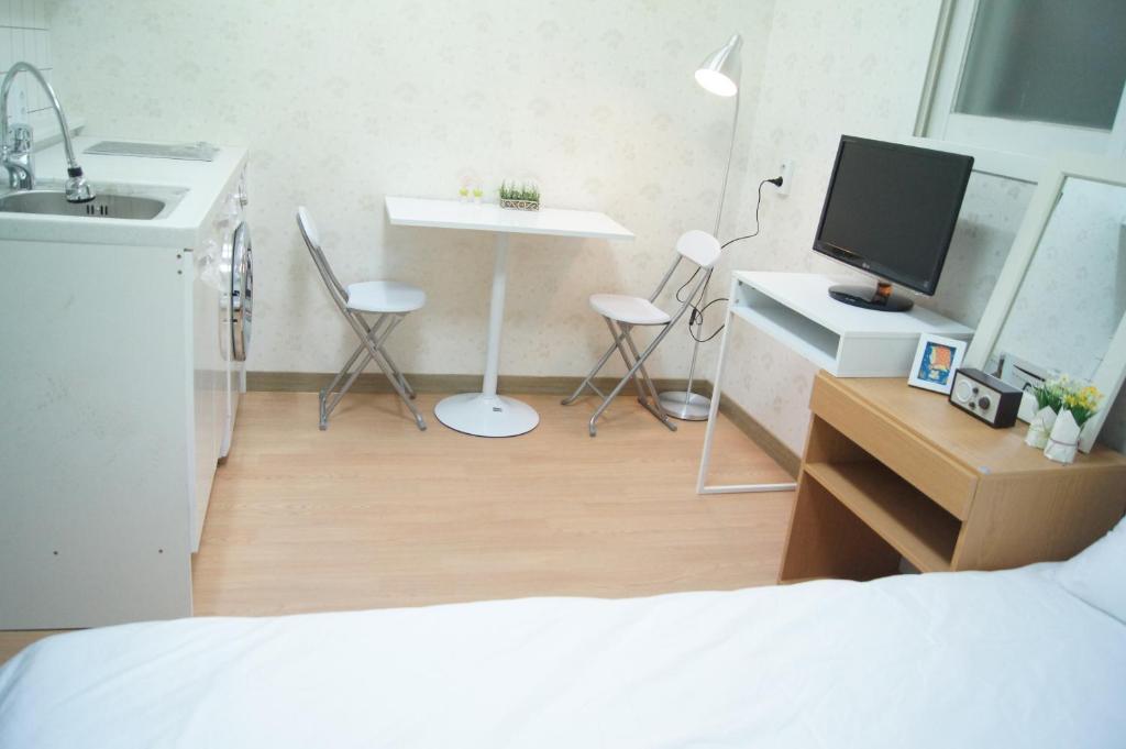 Gom Hostel Dongdaemun Seoul Bagian luar foto