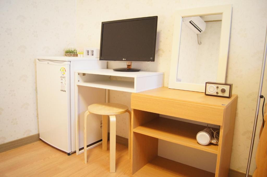 Gom Hostel Dongdaemun Seoul Bagian luar foto