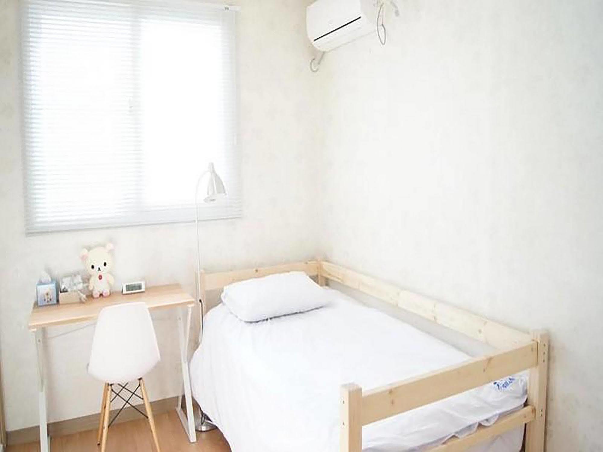 Gom Hostel Dongdaemun Seoul Bagian luar foto